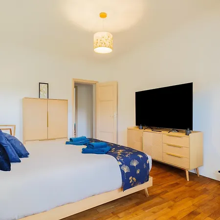 Vakantiehuis Les Rouazes - Demeure Pour 15p Mareuil-lès-Meaux